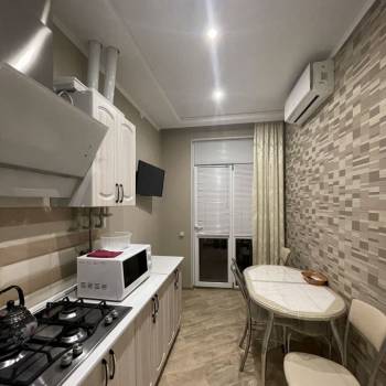 Сдается 1-комнатная квартира, 35 м²