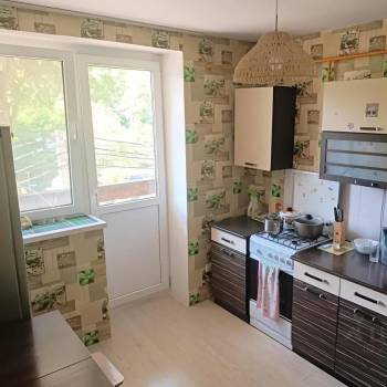 Сдается 1-комнатная квартира, 50 м²