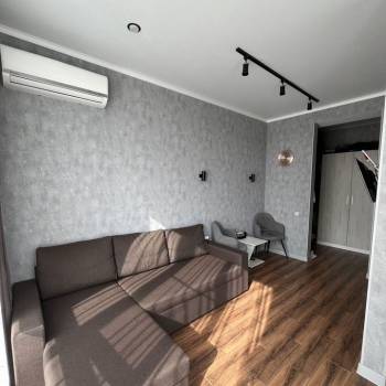 Продается 1-комнатная квартира, 23 м²