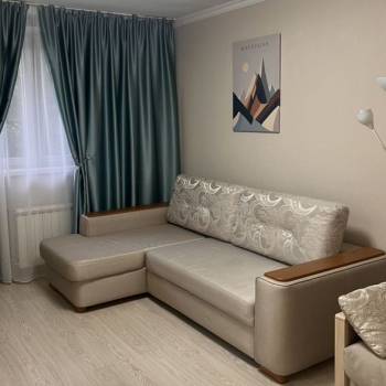 Сдается 1-комнатная квартира, 35 м²