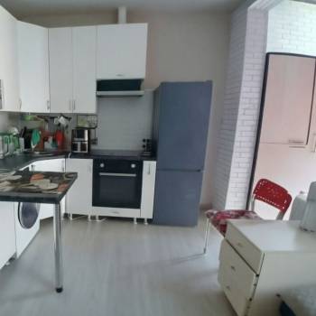 Продается 1-комнатная квартира, 28,1 м²