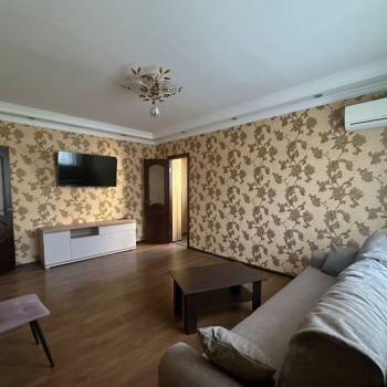 Сдается 2-х комнатная квартира, 64 м²