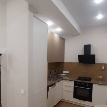Продается 1-комнатная квартира, 32 м²