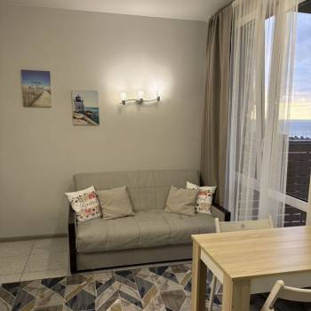 Продается 1-комнатная квартира, 35 м²