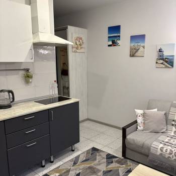 Продается 1-комнатная квартира, 35 м²
