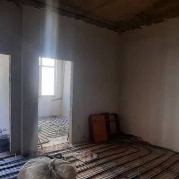Продается Многокомнатная квартира, 61,7 м²