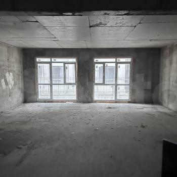 Продается 1-комнатная квартира, 105,5 м²