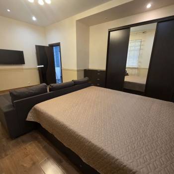 Сдается 2-х комнатная квартира, 74 м²