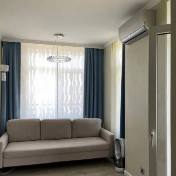 Продается 1-комнатная квартира, 32 м²
