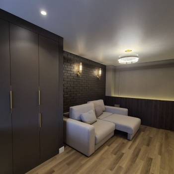 Продается 1-комнатная квартира, 34 м²