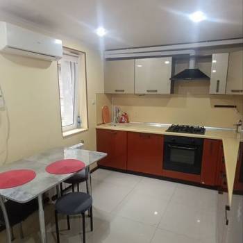 Продается 1-комнатная квартира, 43 м²