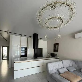 Сдается Дом, 237 м²