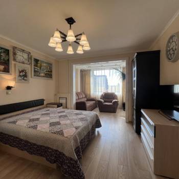 Сдается 2-х комнатная квартира, 72 м²
