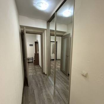 Сдается 1-комнатная квартира, 56 м²