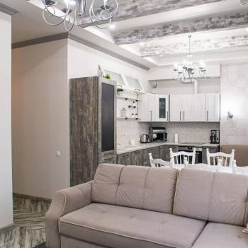 Сдается Многокомнатная квартира, 100 м²