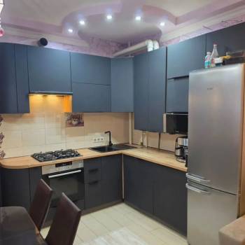 Продается 3-х комнатная квартира, 54 м²