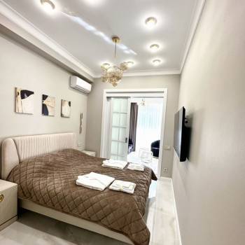 Сдается 2-х комнатная квартира, 75 м²