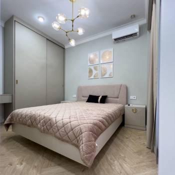 Сдается 2-х комнатная квартира, 75 м²