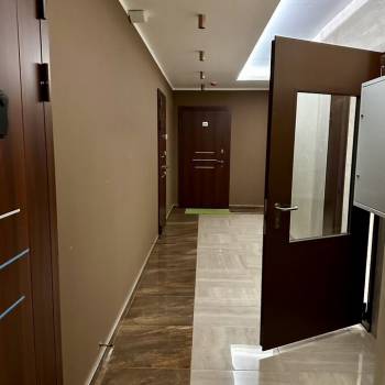 Продается 1-комнатная квартира, 40 м²