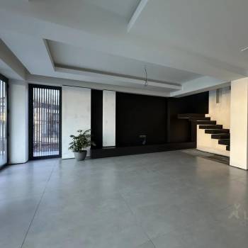 Продается Дом, 436 м²