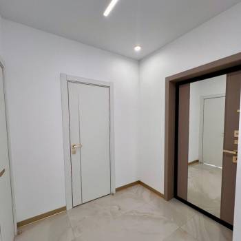 Продается Многокомнатная квартира, 75 м²