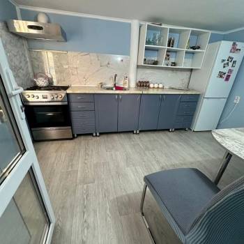 Сдается Многокомнатная квартира, 60 м²