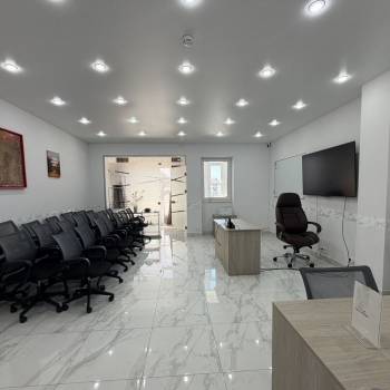 Сдается Нежилое помещение, 90 м²