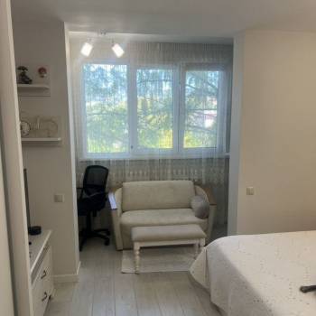 Продается 1-комнатная квартира, 30 м²