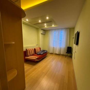 Сдается Многокомнатная квартира, 98 м²