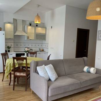 Сдается 1-комнатная квартира, 44 м²