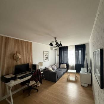 Сдается 2-х комнатная квартира, 50 м²