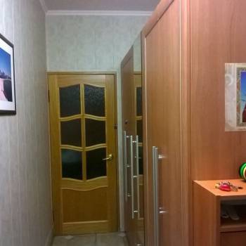 Сдается 1-комнатная квартира, 56 м²