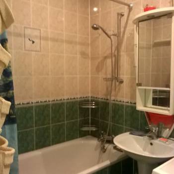 Сдается 1-комнатная квартира, 56 м²