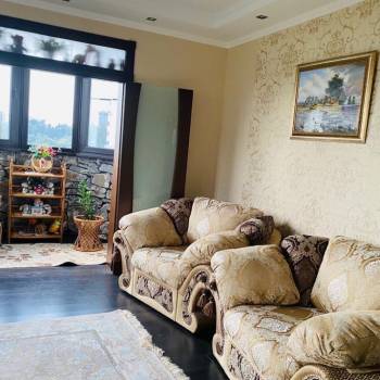 Сдается Многокомнатная квартира, 130 м²