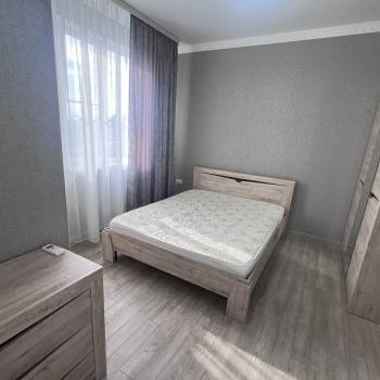 Сдается 2-х комнатная квартира, 65 м²