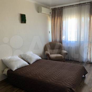 Сдается 1-комнатная квартира, 38 м²