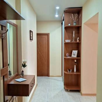 Сдается Многокомнатная квартира, 106 м²
