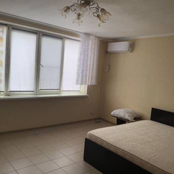 Сдается Многокомнатная квартира, 90 м²