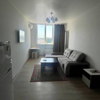 Сдается 1-комнатная квартира, 39 м²