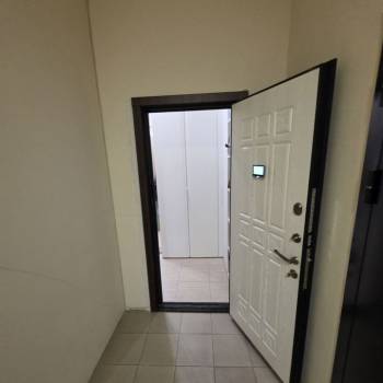 Продается 1-комнатная квартира, 61,5 м²