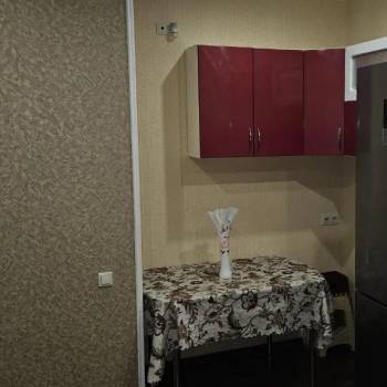 Сдается Многокомнатная квартира, 60 м²