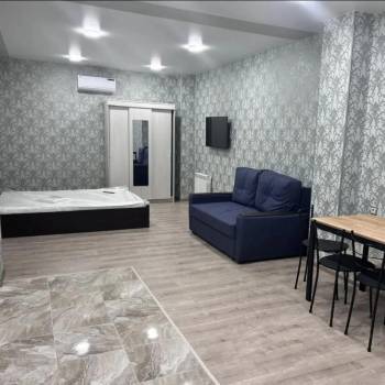 Сдается 1-комнатная квартира, 55 м²