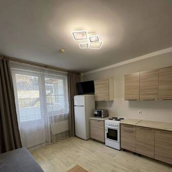Сдается 1-комнатная квартира, 59 м²