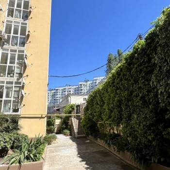 Продается 1-комнатная квартира, 42,7 м²