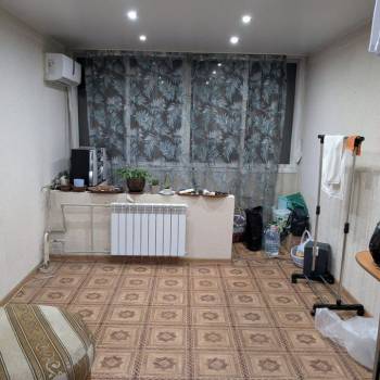 Продается 1-комнатная квартира, 14 м²