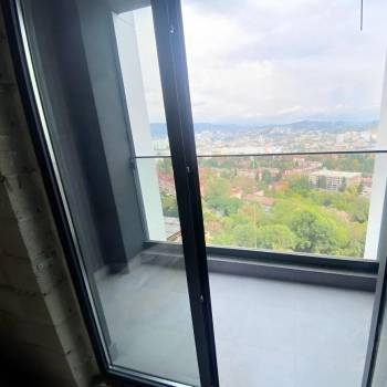 Продается 3-х комнатная квартира, 105 м²