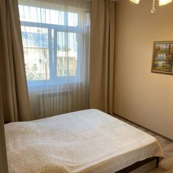 Сдается Многокомнатная квартира, 100 м²