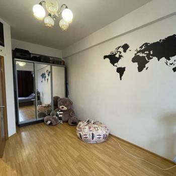 Продается 1-комнатная квартира, 36 м²