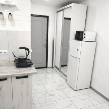 Продается 1-комнатная квартира, 18 м²