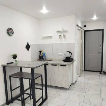 Продается 1-комнатная квартира, 18 м²
